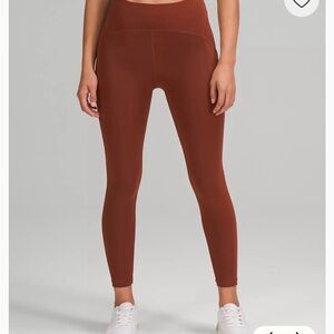 Lululemon - InStill High-Rise Tight 25"